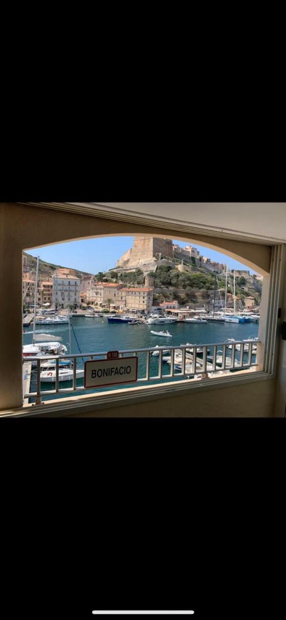 Sur Le Port Face A La Citadelle Daire Bonifacio  Dış mekan fotoğraf